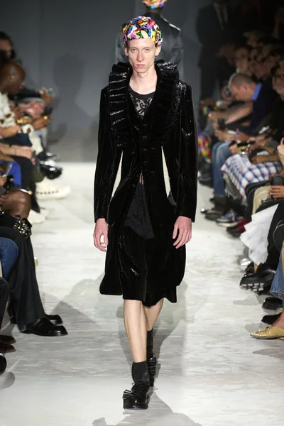 Look 7
